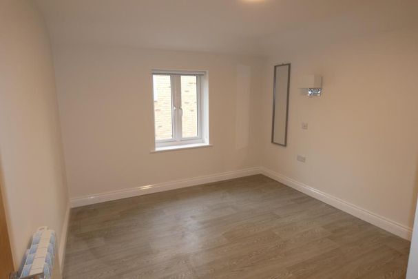 1 bedroom ground floor flat to rent - Photo 1