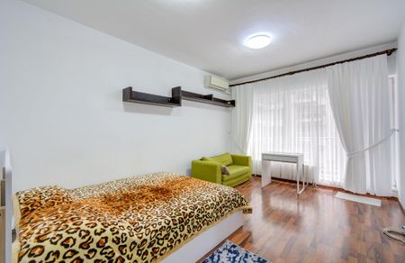 Garsoniera Complex Rasarit de Soare Titan Auchan - Bd. Livi - Fotografie 3