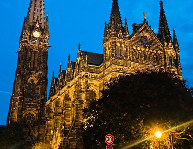 möbliertes design Apartement mit Balkon - im Zentrum Süd - Foto 1