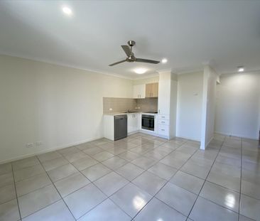 Peaceful & Perfectly Positioned Duplex - Photo 5