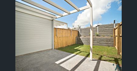 Low Maintenance 1-Bedroom Duplex - Photo 5