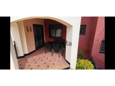 Alquiler de chalet adosado en Los Balcones - Los Altos del Edén - Photo 3