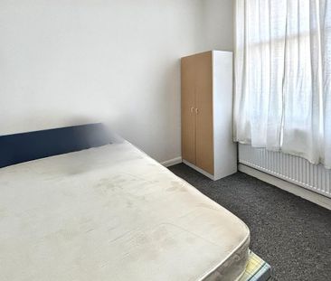 1 bedroom house to rent - Photo 2