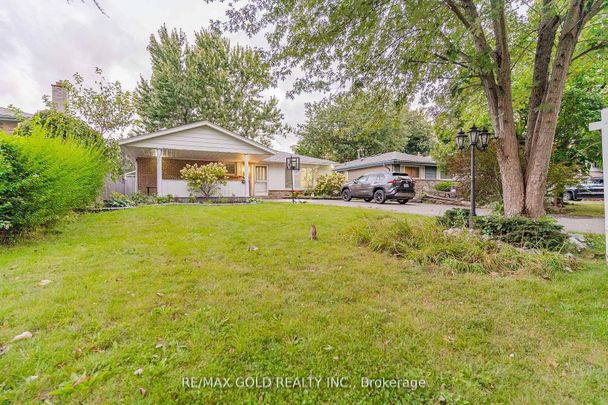 For Lease - 136 Bartley Bull Parkway, Brampton, Ontario - Photo 1