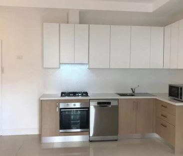 1/110 New Canterbury Road, Petersham - Photo 3