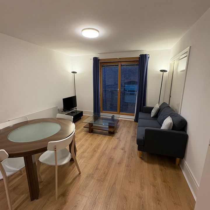 2 Bed Flat, The Foundry, M1 - Photo 1