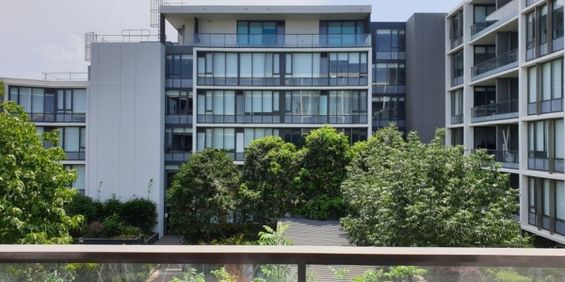 Prime Location | Airconditioning | Natural Light - Photo 3