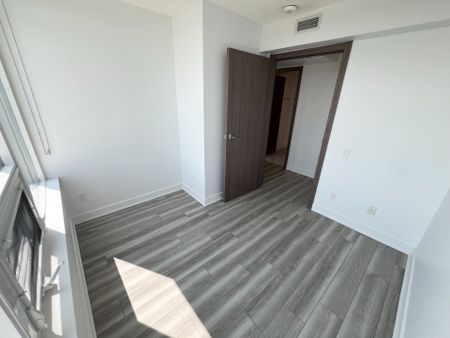 For Lease - 17 Bathurst Street Unit# 2515, Toronto, Ontario - Photo 4