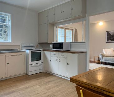 Secure & Spacious in Mt Eden - Photo 3