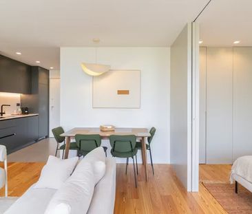 Avenida Senhora da Hora, Senhora da Hora, Porto District 4460-282 - Photo 6