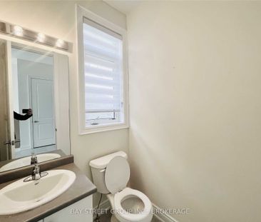 For Lease - 83 Muirfield Drive, Barrie, Ontario - Photo 2