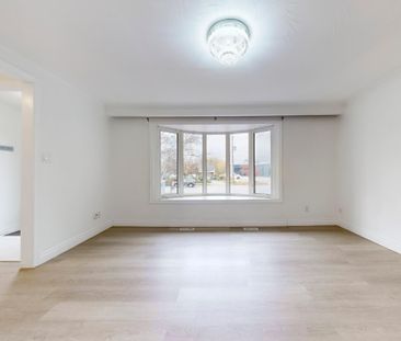 For Lease - 575 Third Line Unit# Main, Oakville, Ontario - Photo 2