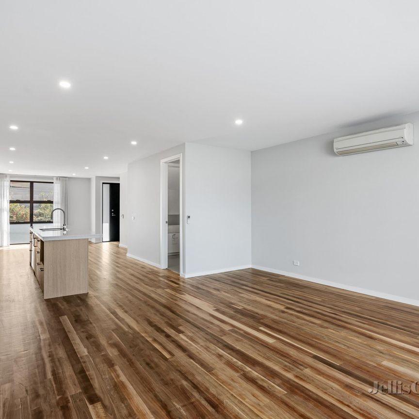 2 Clarke Street, Brunswick East - Photo 1