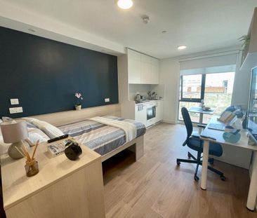 1 bedroom private hall to rent - Photo 3