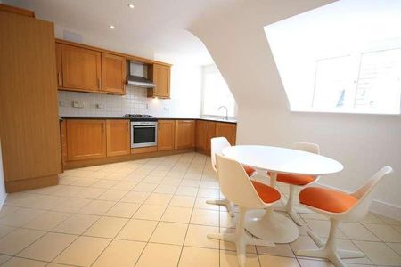 Lavender Court, Hale Lane, Edgware, Middlesex, HA8 - Photo 5