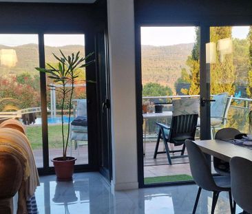 6 bedroom luxury Semidetached House for rent in Girona, Spain - Photo 1