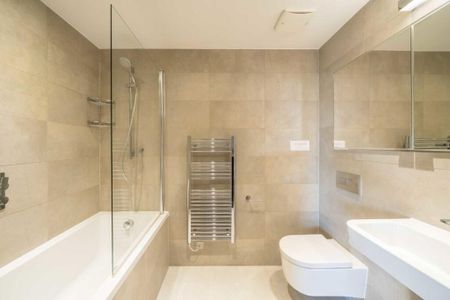 1 Bed Flat, Plough Road, SW11 - Photo 5