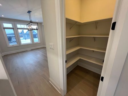 For Lease - 107 Reed Way, Blue Mountains, Ontario - Photo 4