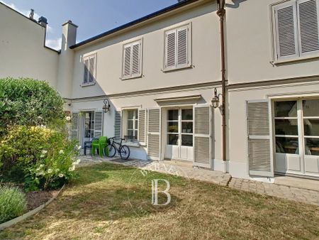 Tout savoir sur cette maison dans le quartier Bourg-La Feuillaume Nord, à La Celle-Saint-Cloud - Photo 3