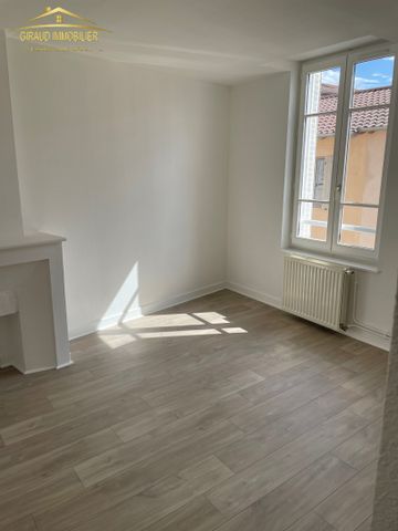 CHARLIEU RUE A.FARINET T3 60M² - Photo 3