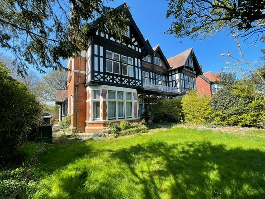 Semi-detached house to rent on - Photo 1