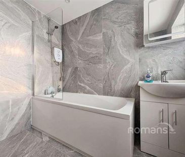 Crockhamwell Road, Woodley, Reading, Berkshire, RG5 - Photo 6