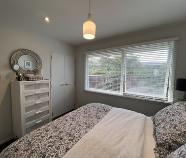 2/46 Thornycroft St, Fendalton - Photo 4