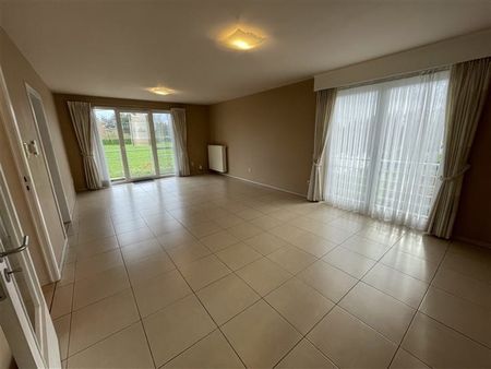 Appartement te huur - Foto 2