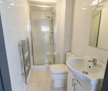 Studio Flat, Exeter Road, B29 - Photo 6