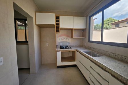 Casa para locação 3 dormitórios com suíte e armários embutidos - Foto 4