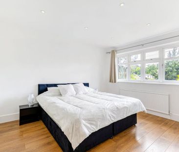 3 bedroom semi-detached house to rent - Photo 6