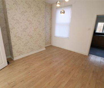 3 bedroom terraced house to rent - Photo 6