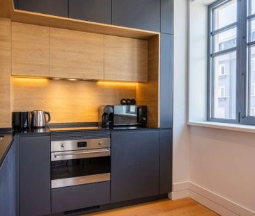 Rua Barata Salgueiro, Lisbon, Lisbon 1150-057 - Photo 5