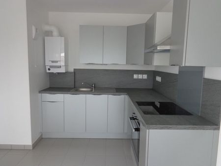 Location Appartement 2 pièces 49m² REIMS 51100 - Photo 5