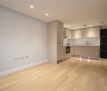 Lennox House, Maidenhead Lennox House, Maidenhead - Photo 3