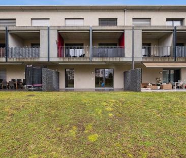 A lot of living space and two covered seating areas - Foto 6