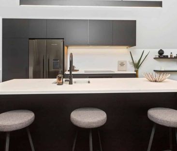 1B Creamer Avenue, Belmont - Photo 3