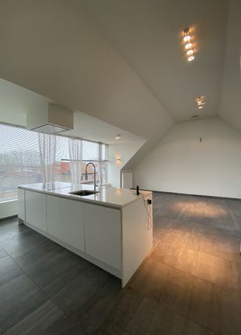 Dakappartement met ruim terras in Mol-centrum - Photo 4