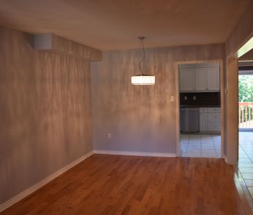 For Lease - 371 Ravineview Way, Oakville, Ontario - Photo 4