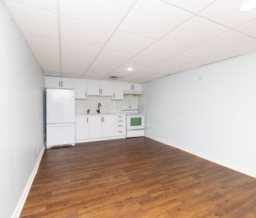 For Lease - 837 Sanok Drive, Pickering, Ontario - Photo 3