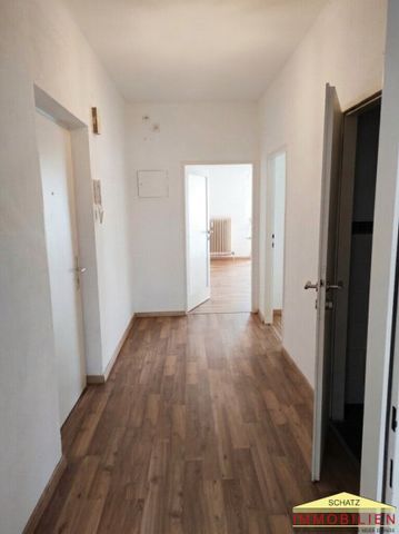 Berndorf- Zentrale Wohnlage! 2-Zimmerwohnung mit Balkon - Foto 3