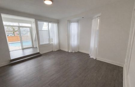 For Lease - 1918A Queen Street Unit# 200, Toronto, Ontario - Photo 3