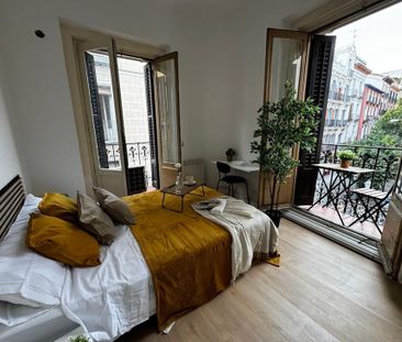 Calle de Jesús, Madrid, Community of Madrid 28014 - Photo 4