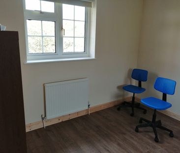 4 bedroom house to rent Biddel Springs, Highworth, Swindon, SN6 - Photo 1