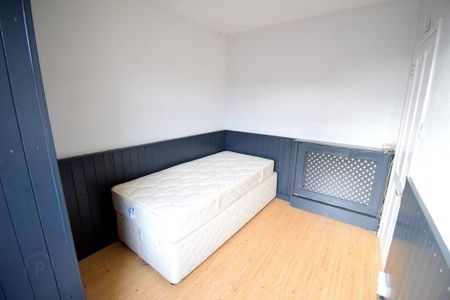 50 London Road, Belfast, BT6 8EY - Photo 5