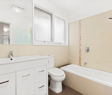 3/100 Warrigal Road, Surrey Hills VIC 3127 - Villa For Rent | Domain - Photo 2