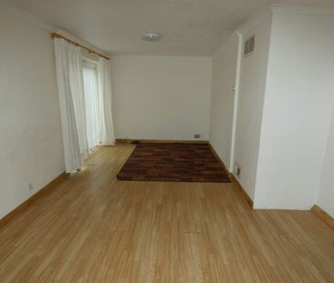 Terraced House to rent on - Photo 4