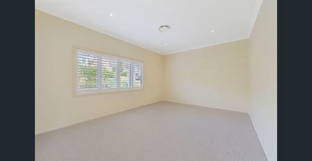 Walk To Town! - Photo 5