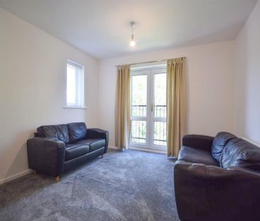 2 Bedroom Apartment To Let - Photo 5