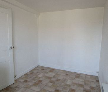 Location Appartement 1 pièce 25m² - Photo 4